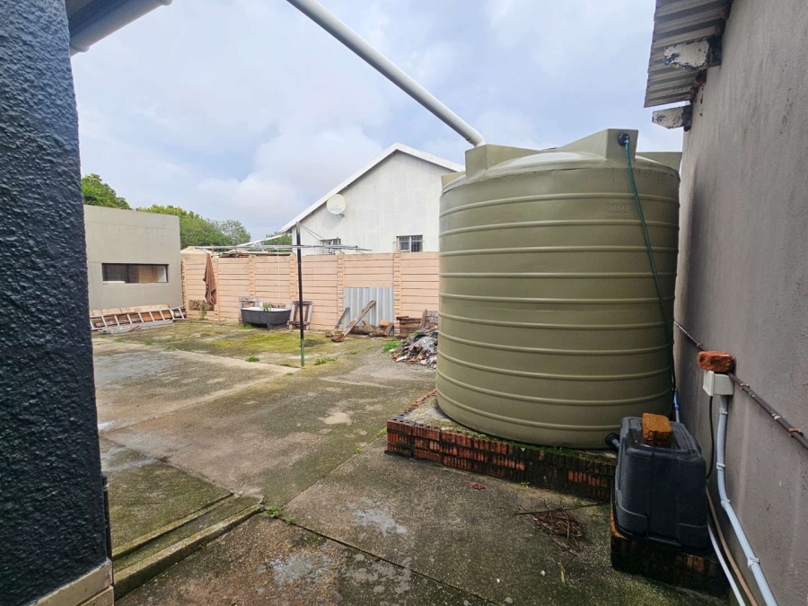 4 Bedroom Property for Sale in Greenshields Park Eastern Cape